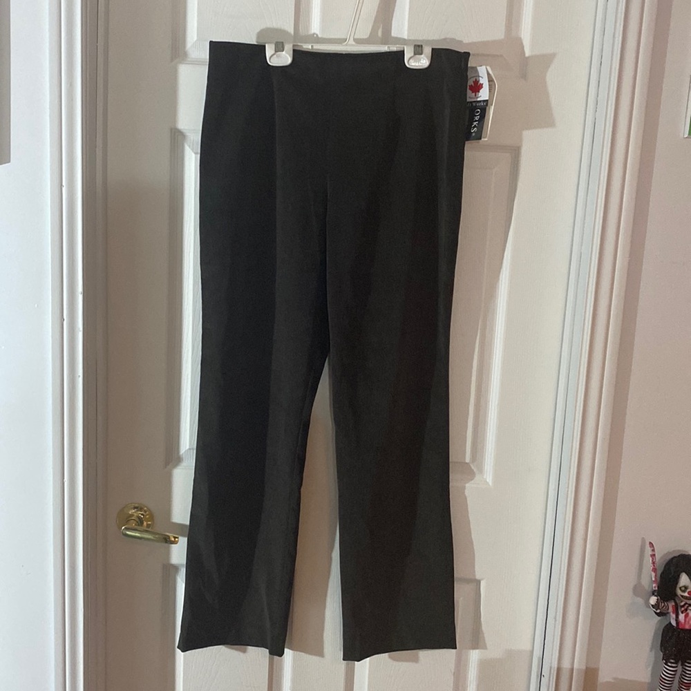 BNT ladies size 12 BROWN cords